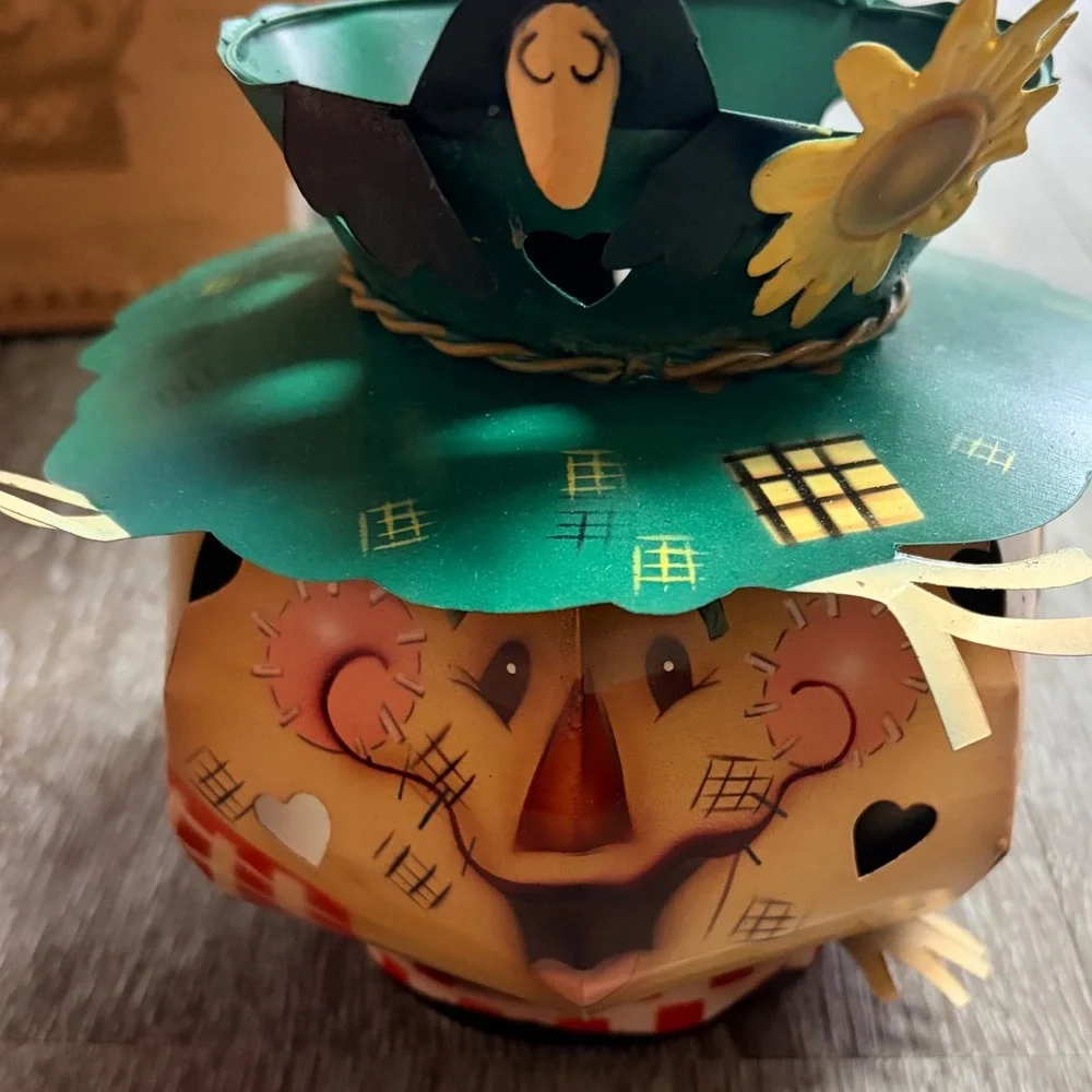 New Creative Enterprises Scarecrow Metal Candle Shade Thanksgiving Bounty 75101